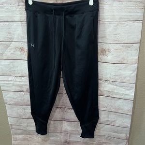 Under armour  woman’s jogger. Black size small brand new
